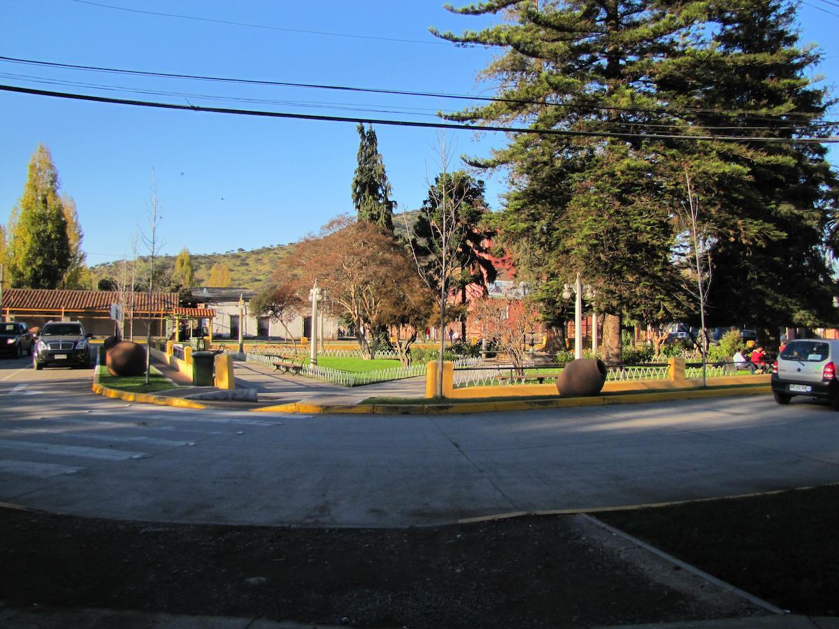 Hotel Plaza Malloa Esterno foto